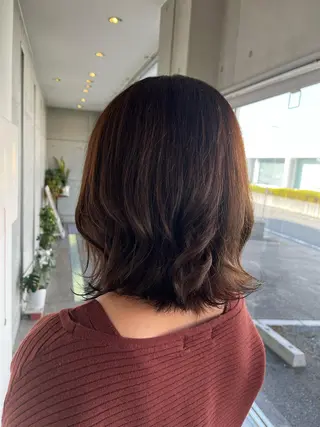 ミディアム おせ ちさとのヘアスタイル