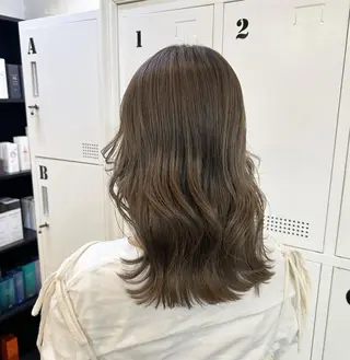 セミロング カラー 🌷ラベンダーピンク 顔まわり🌷ねいろのヘアスタイル