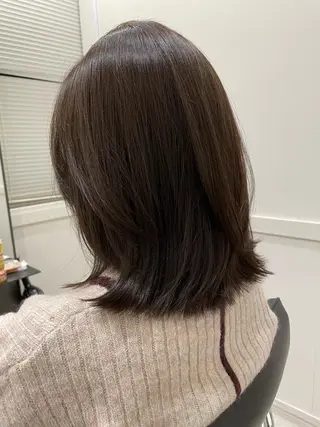 ミディアム 齋藤 真子のヘアスタイル