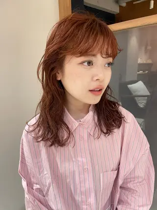 ミディアム カラー mei|顔まわり ×透明感カラーのヘアスタイル