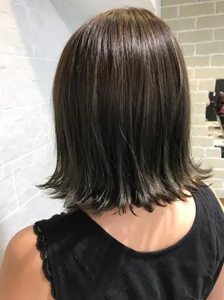 ショート カラー ブリーチ特化 梅田本多翔のヘアスタイル