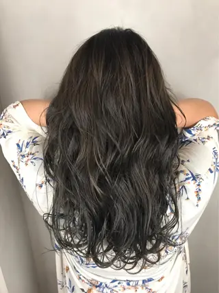 ロング カラー BROCANTE立川 karasawa.nのヘアスタイル