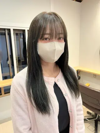 ロング 天神最安値エクステ カラーレイヤーカットのヘアスタイル