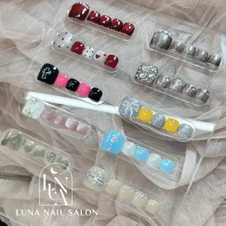 ネイル LUNA Nail salon💕のネイルデザイン