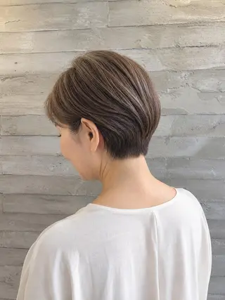 ショート ショートカット │ 白髪ぼかし│ゆうまのヘアスタイル