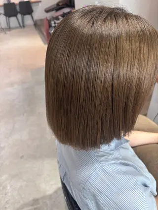 ミディアム 海老名駅🫧トレンド カラー🫧橋本小雪のヘアスタイル