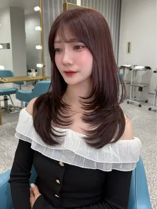 セミロング カラー 透明感カラー Nau🎀のヘアスタイル