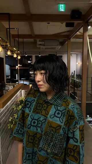 ミディアム パーマ ARAI YOSHITOのヘアスタイル