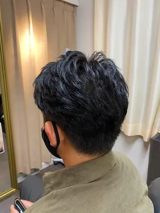 ショート メンズ KUTSUKAKE YUTOのヘアスタイル