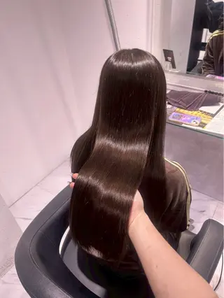 ロング うる艶透明感ベージュ / RINO🥥🤍のヘアスタイル