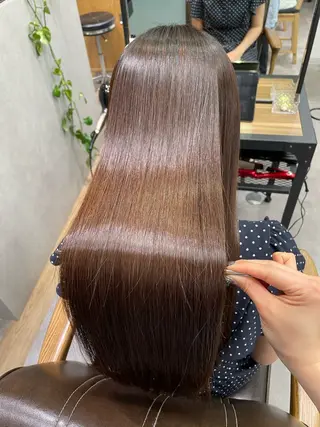 ロング RANSHELL RYUTOのヘアスタイル