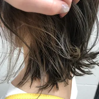 ショート カラー やまさきえりこ ニュアンスパーマのヘアスタイル