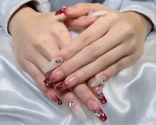 ネイル Amina nail salonのネイルデザイン