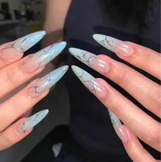 ネイル D-BEAUTY Nailsalonのネイルデザイン