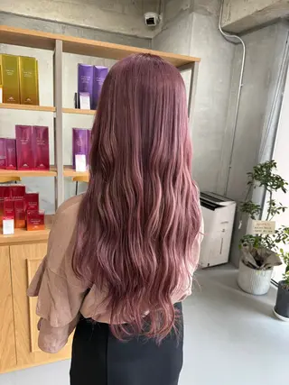 カラー 湯浅 慈園のヘアスタイル