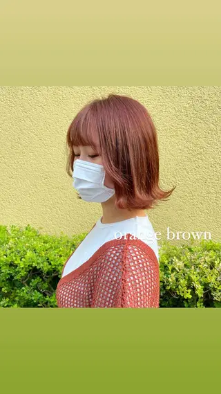 ミディアム カラー ブリーチ/ハイトーン 艶カラー/ユリナのヘアスタイル