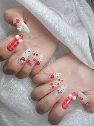 ネイル Lee Nails チップ長さだし専門店のネイルデザイン