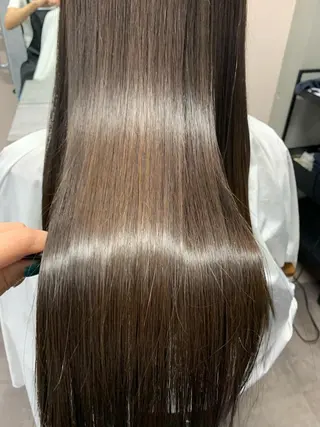 ロング megu 髪質改善TaLeのヘアスタイル