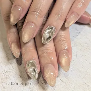 ネイル Eri 歴9年 / 南森町ネイル💅のネイルデザイン