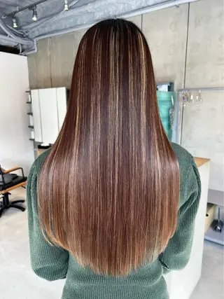 ロング カラー 齋藤 みさきのヘアスタイル