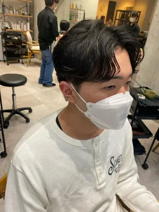 パーマ メンズ 似合う髪型見つけます AYAKAのヘアスタイル