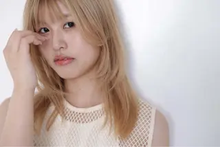 ミディアム AYU / MODE K's 松原のヘアスタイル