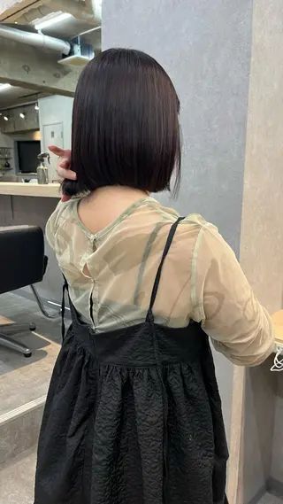 カラー サノ アオイのヘアスタイル