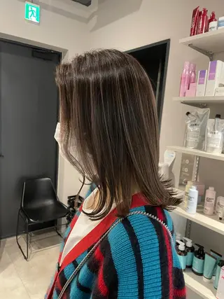 ミディアム カラー ブリーチ👩🦳/ ✂︎MANAMIのヘアスタイル