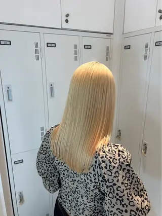 セミロング 韓国・艶カラー🌙 Runa🌙のヘアスタイル