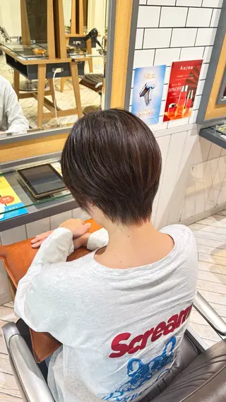 ショート 🎀すず🎀レディー ス/メンズのヘアスタイル