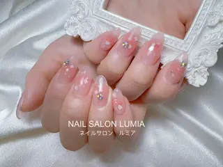 ネイル ネイルサロン ルミア Lumia 店長施術のネイルデザイン