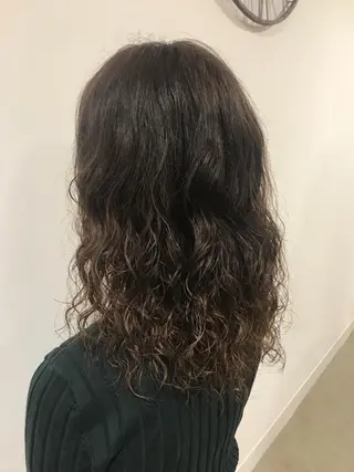 ミディアム パーマ 暖色カラー🍊 ボブ🌿顔周りcutのヘアスタイル