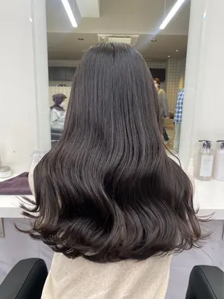 ロング カラー パーマ ヘアアレンジ メンズ キッズ ネイル マツエク・マツパ アイブロウ 韓国系🇰🇷🩶 艶暗髪/MEIのヘアスタイル