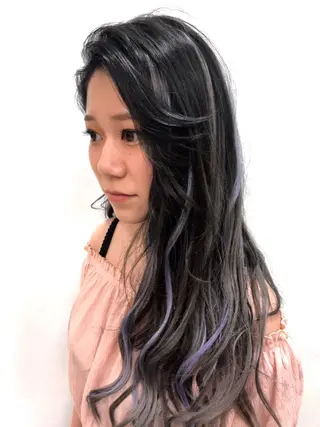 ロング 石川 史弥のヘアスタイル