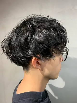 ショート メンズパーマ 工藤勇也のヘアスタイル