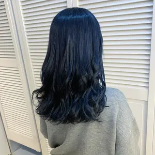 セミロング カラー 天野 利咲のヘアスタイル
