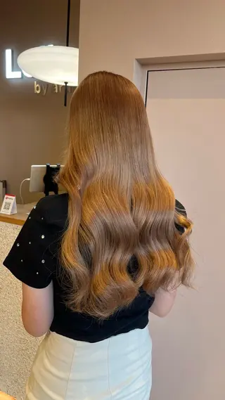 ロング 💚 AKI 💚のヘアスタイル