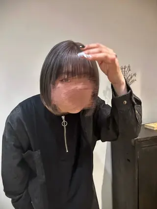 カラー 高木 花のヘアスタイル