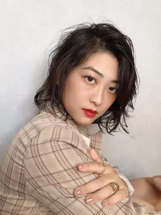 ショート revanz  revanz のヘアスタイル