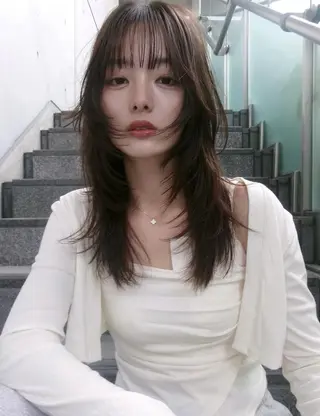 ロング 髪質改善＊韓国レイヤ ーカット🫧🪽衣愛のヘアスタイル