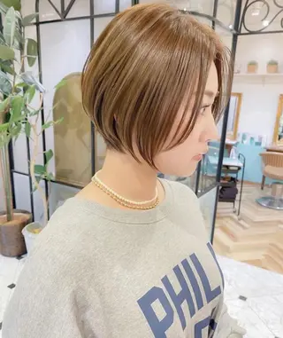 ショート レイヤー🇰🇷小顔 見せ顔周り💕トモミのヘアスタイル