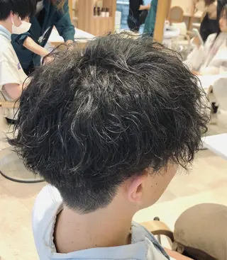 ショート パーマ メンズ 小林 優太 メンズパーマ✨のヘアスタイル