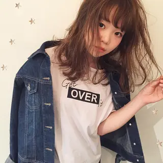 ミディアム カラー 市川 千夏のヘアスタイル