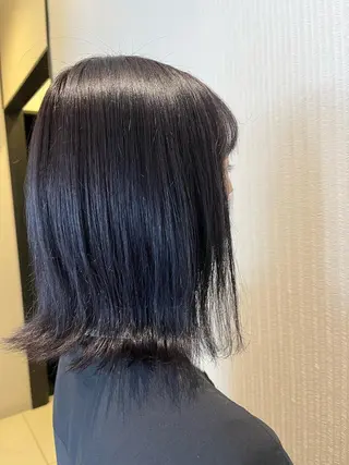 ミディアム カラー LiTA長嶺 小佐井悠未のヘアスタイル