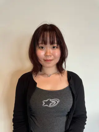 ミディアム 米山 珠那のヘアスタイル