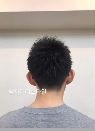 ショート もりたみかこ 美容師お休み中のヘアスタイル