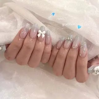 ネイル sara : salon ELVIのネイルデザイン