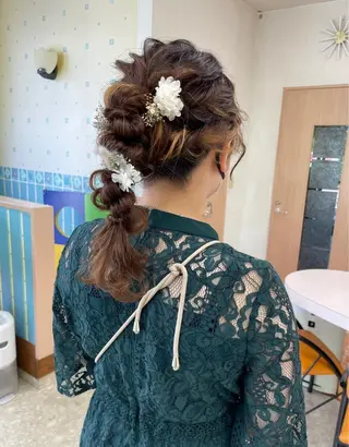 ロング ヘアアレンジ yui .のヘアスタイル