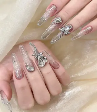 ネイル Luvia Ginzaのネイルデザイン