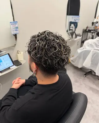 ミディアム カラー メンズ 【メッシュ×パーマ】 ❤️🔥Koukiのヘアスタイル